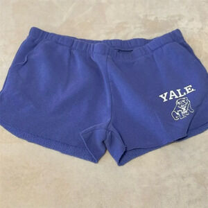 Yale University Women's‎ Fleece Shorts Purple Bulldogs Logo Size L